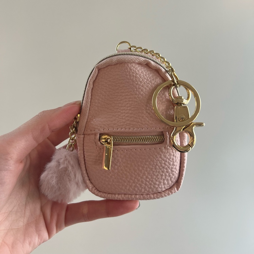Coin pouch
